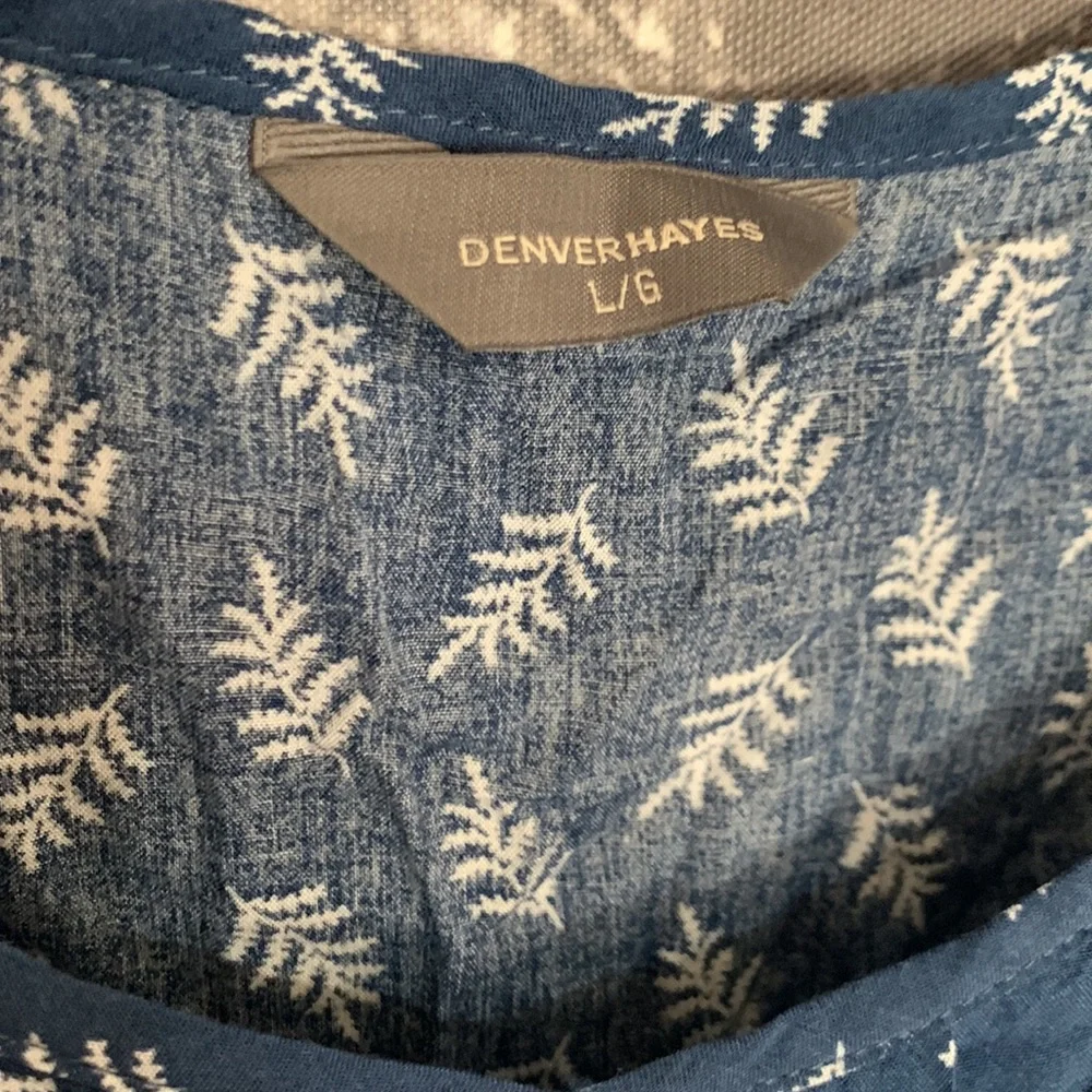 Denver Hayes cold shoulder blue blouse L - Picture 2 of 5